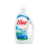 Bouteille de lessive "Le Chat L'Expert" pour laver son chat avec du liquide vaisselle. Parfum longue durée, hypoallergénique.